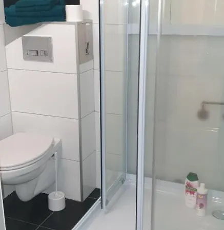 6 Apartment *